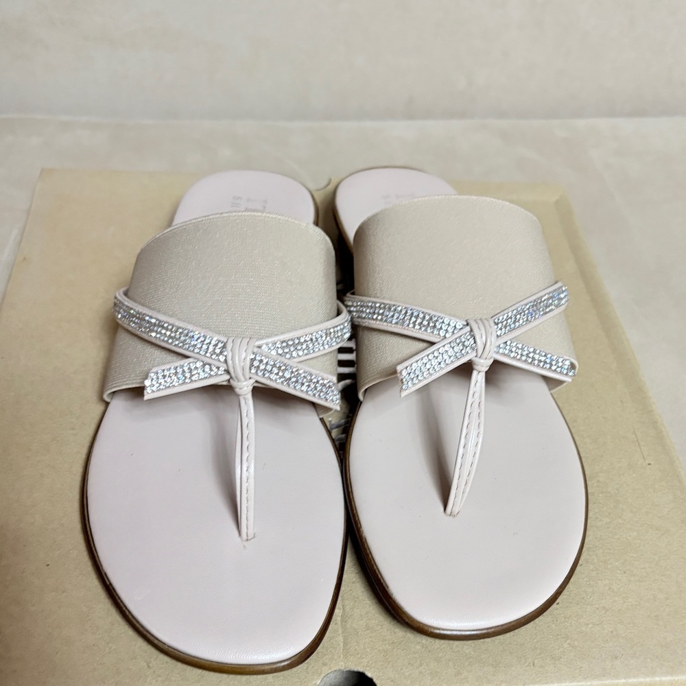 Italian Shoemakers Cream Sandals with Silver Accents